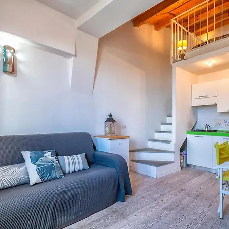 Apartment Terrazza Del Convento - Cozy With Seeview Private Terrace